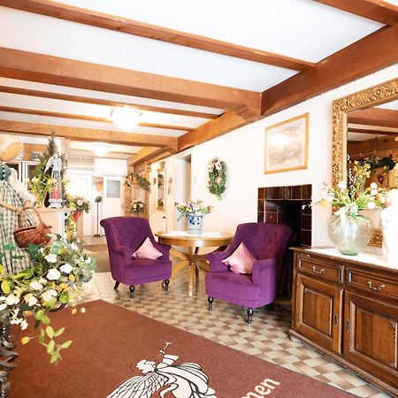 Oberguenzburg Hotel Garni "Zum Engel" מראה חיצוני תמונה